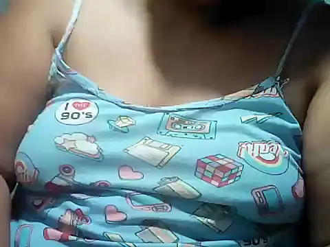 Snapshot of Sexyhorney4u chatting on 04/06/26, 09:05 Sexyhorney4u online show from 04/06/26, 09:05