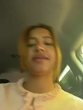 Snapshot of belaa_1 chatting on 04/01/26, 03:31 belaa 1 online show from 04/01/26, 03:31