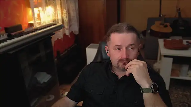 Mosiadz1975 online show from 02/01/25, 10:34