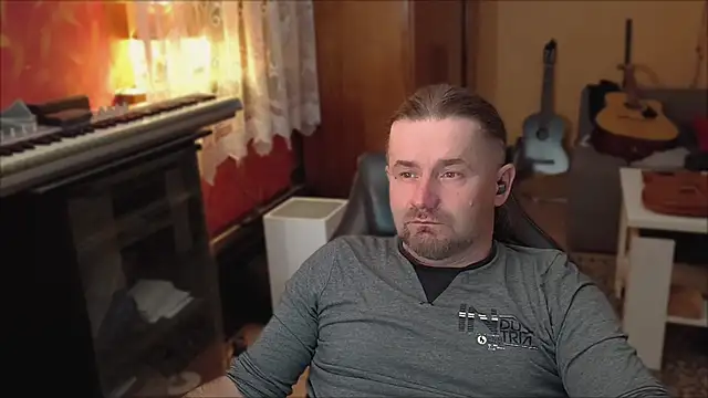 Mosiadz1975 online show from 02/20/25, 10:48