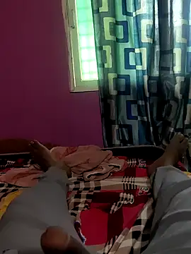 Snapshot of Gopal1243 chatting on 01/26/25, 07:42 Gopal1243 online show from 01/26/25, 07:42