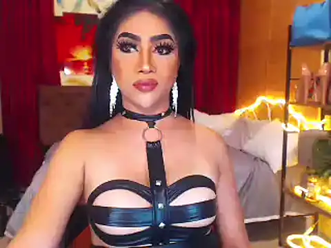 MeatyhorsecockMistress online show from 03/23/25, 08:04