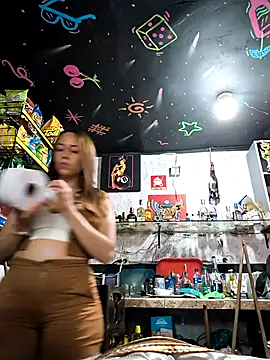 Nanybaker95 online show from 09/21/25, 10:44