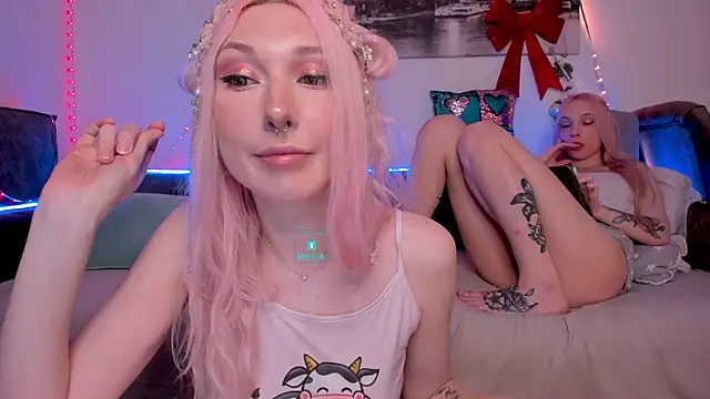 AlexRoseLiRed online show from 01/20/25, 07:57