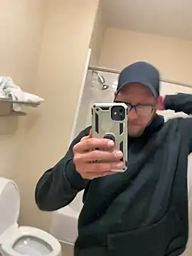 Snapshot of Tomas_Zaddy chatting on 01/19/25, 12:39 Tomas Zaddy online show from 01/19/25, 12:39