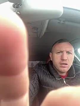 Snapshot of danicohoney chatting on 04/13/26, 07:58 danicohoney online show from 04/13/26, 07:58