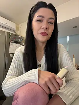 Snapshot of denise_k chatting on 02/05/26, 12:54 denise k online show from 02/05/26, 12:54