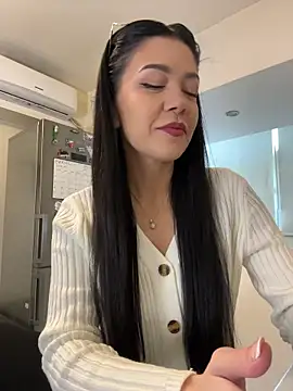 Snapshot of denise_k chatting on 02/21/26, 12:39 denise k online show from 02/21/26, 12:39