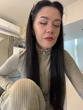 Snapshot of denise_k chatting on 02/24/26, 12:47 denise k online show from 02/24/26, 12:47