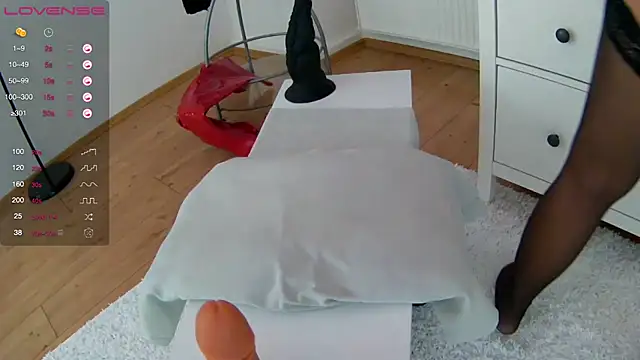 Latina daily online show from 02/05/25, 02:37