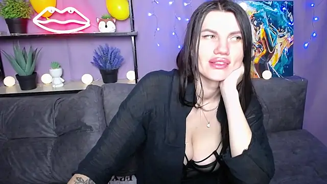 MilaLoona online show from 01/23/25, 04:15