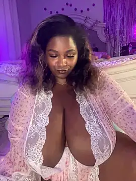 BigFineSelena online show from 03/28/26, 10:37