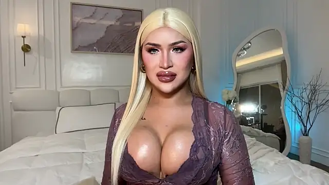Your Majesty Tyra online show from 06/29/26, 05:03