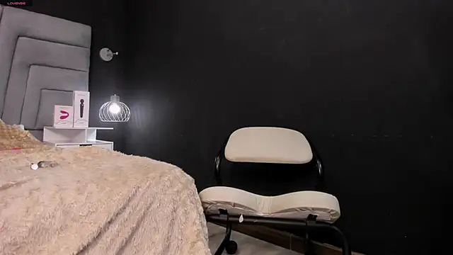 dayra angels online show from 02/11/25, 11:12