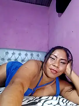 Snapshot of rosmery-navarro chatting on 12/21/24, 05:58 rosmery-navarro online show from 12/21/24, 05:58