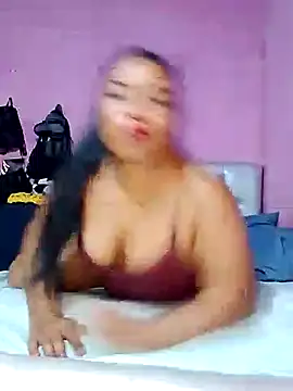 Snapshot of rosmery-navarro chatting on 01/19/25, 02:47 rosmery-navarro online show from 01/19/25, 02:47