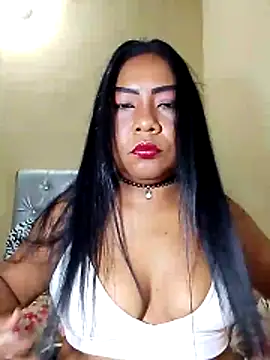 Snapshot of rosmery-navarro chatting on 11/25/25, 02:55 rosmery-navarro online show from 11/25/25, 02:55