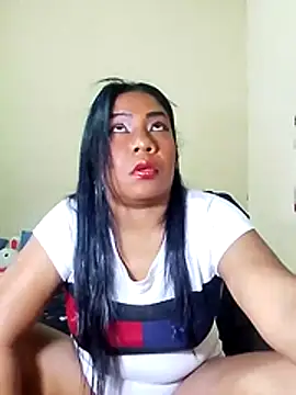 Snapshot of rosmery-navarro chatting on 06/22/26, 04:53 rosmery-navarro online show from 06/22/26, 04:53