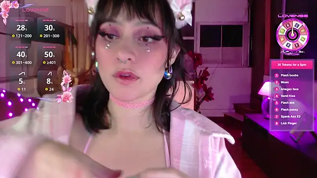 Snapshot of Aquamarinebubble chatting on 09/26/25, 12:03 Aquamarinebubble online show from 09/26/25, 12:03