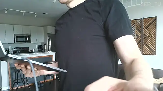 Snapshot of seb_tv chatting on 07/28/26, 04:27 seb tv online show from 07/28/26, 04:27