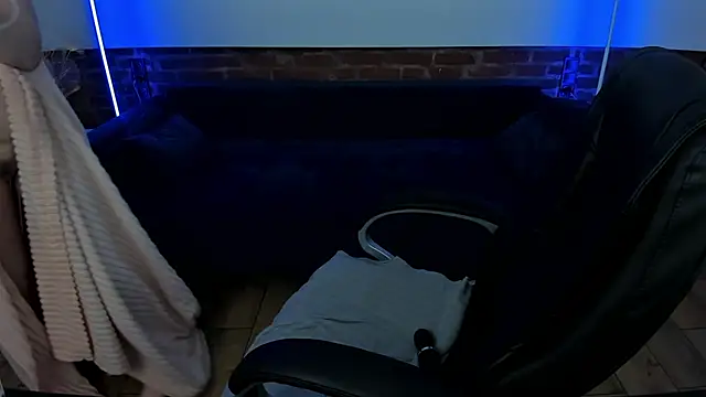 Kamilla Hot online show from 02/12/25, 12:58