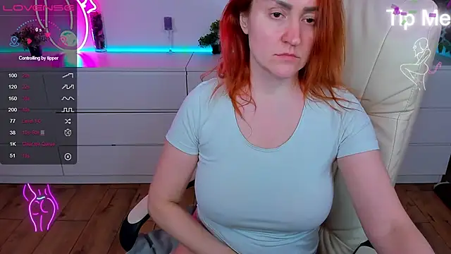 Kamilla Hot online show from 03/09/25, 07:05