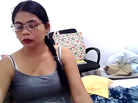 pinay milfxx online show from 02/22/25, 11:57