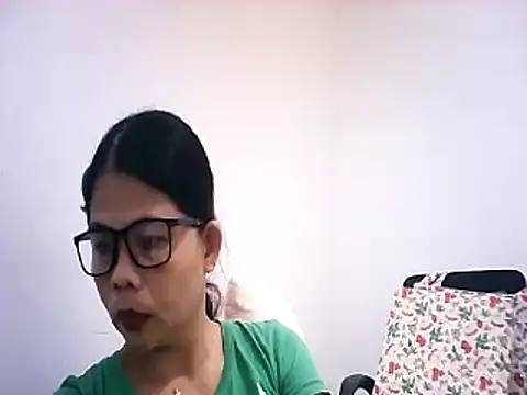 pinay milfxx online show from 11/08/25, 12:11