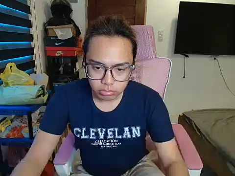 Your PrettyGirlxxx online show from 03/01/26, 03:41