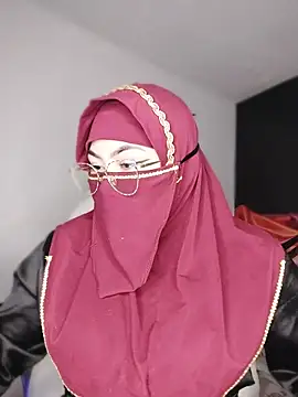 Hana    online show from 04/06/26, 04:46