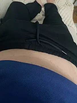 Snapshot of okanist chatting on 12/29/24, 08:00 okanist online show from 12/29/24, 08:00