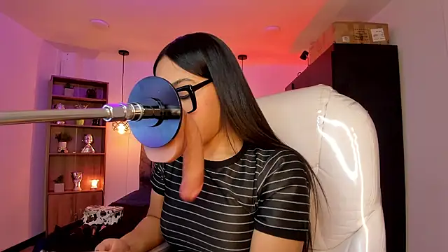 Snapshot of Olivia_ds chatting on 01/20/25, 03:59 Olivia ds online show from 01/20/25, 03:59