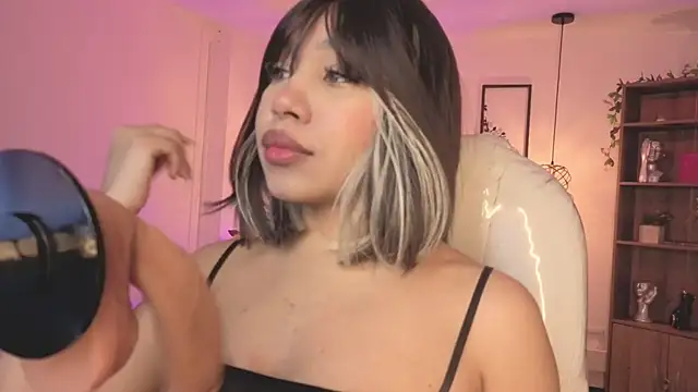 Snapshot of Olivia_ds chatting on 09/21/25, 04:47 Olivia ds online show from 09/21/25, 04:47