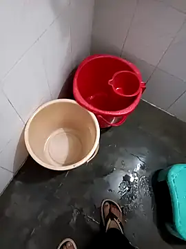 Snapshot of Desi_Rider_Aadi chatting on 12/28/24, 03:58 Desi Rider Aadi online show from 12/28/24, 03:58