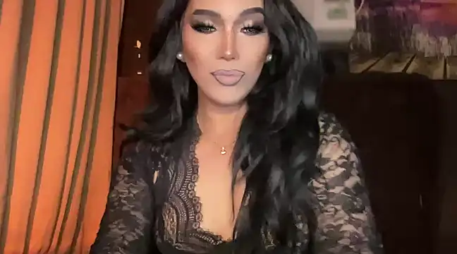 Snapshot of Lo_la_69 chatting on 12/27/24, 04:58 Lo la 69 online show from 12/27/24, 04:58