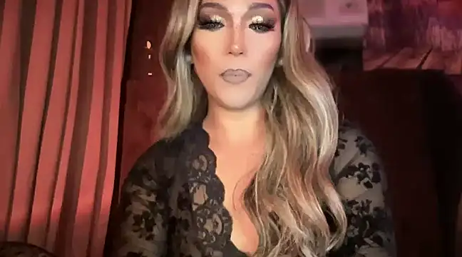 Snapshot of Lo_la_69 chatting on 02/10/25, 12:30 Lo la 69 online show from 02/10/25, 12:30