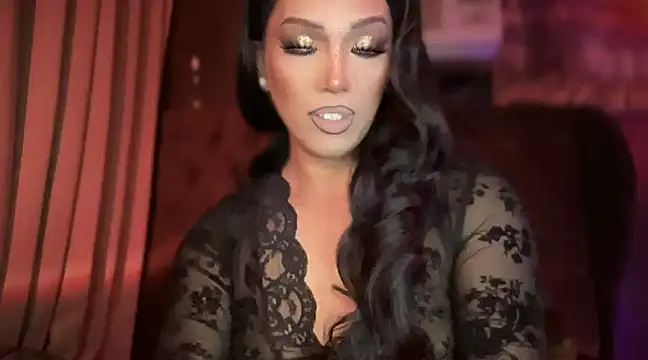 Snapshot of Lo_la_69 chatting on 02/25/25, 05:30 Lo la 69 online show from 02/25/25, 05:30