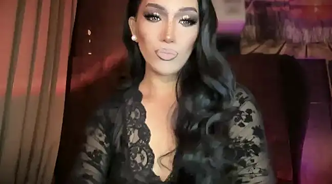 Snapshot of Lo_la_69 chatting on 03/08/25, 04:12 Lo la 69 online show from 03/08/25, 04:12