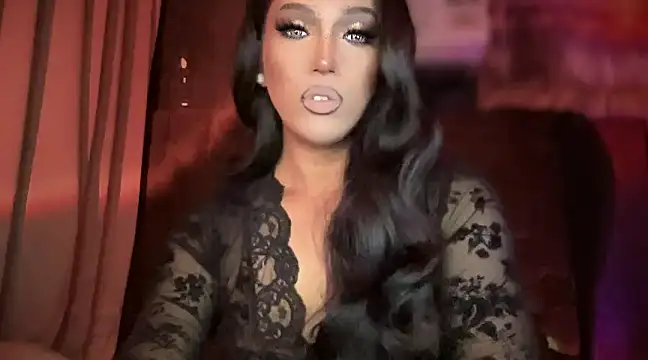 Snapshot of Lo_la_69 chatting on 03/22/25, 05:28 Lo la 69 online show from 03/22/25, 05:28