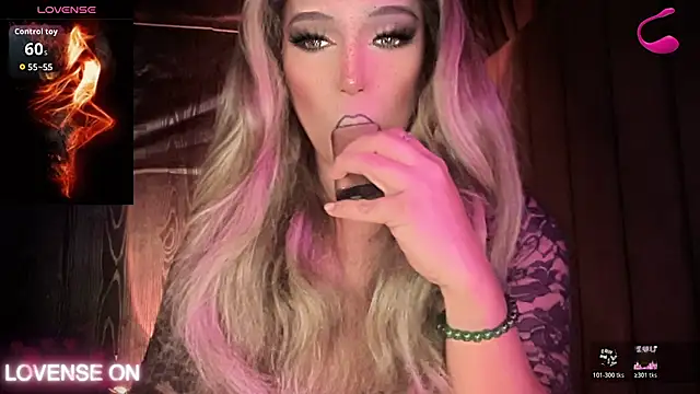 Snapshot of Lo_la_69 chatting on 03/16/26, 07:34 Lo la 69 online show from 03/16/26, 07:34