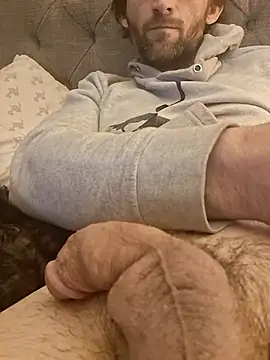 lewis7869 online show from 12/19/25, 03:41