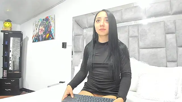 Snapshot of Candy_And_Andy_ chatting on 06/18/26, 05:50 Candy And Andy online show from 06/18/26, 05:50