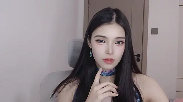 Snapshot of Tibbie-66 chatting on 04/23/26, 10:47 Tibbie-66 online show from 04/23/26, 10:47