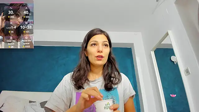 Anna Lewis online show from 02/20/25, 08:25