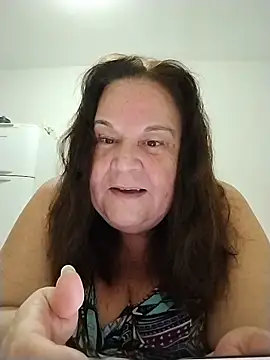 Yaya Mineira online show from 11/18/25, 12:16