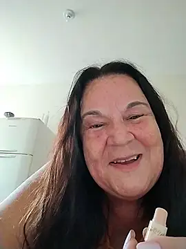 Snapshot of Yaya_Mineira chatting on 02/22/26, 04:16 Yaya Mineira online show from 02/22/26, 04:16