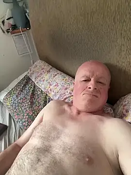 locallad88 online show from 10/10/25, 01:54