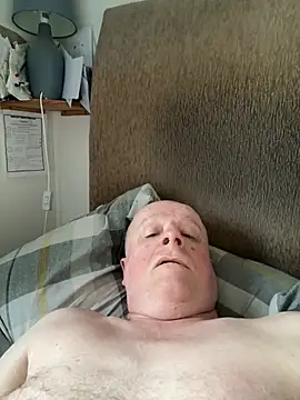 Snapshot of locallad88 chatting on 03/18/26, 05:38 locallad88 online show from 03/18/26, 05:38