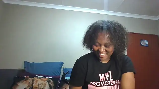 Snapshot of EbonySeductressx chatting on 09/30/25, 06:13 EbonySeductressx online show from 09/30/25, 06:13