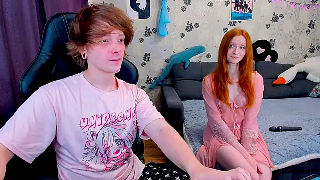 Snapshot of lakmsrrrmrrr chatting on 02/25/25, 11:19 lakmsrrrmrrr online show from 02/25/25, 11:19